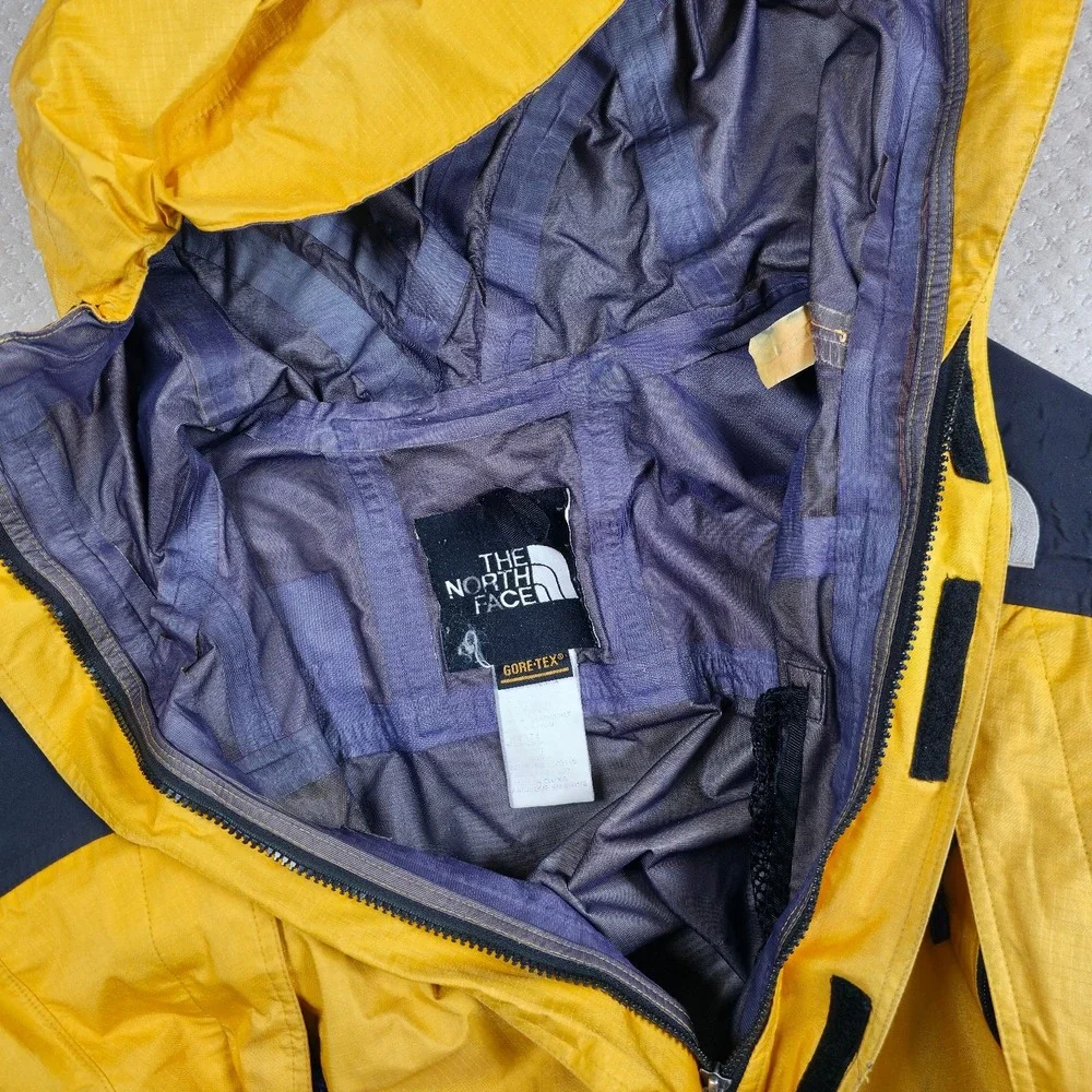 The North Face Goretex Jacket Size Small Yellow Black‎ Vintage Outdoors Gorpcore
